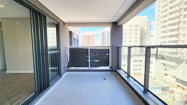 Vista do terraço para os prédios do entorno