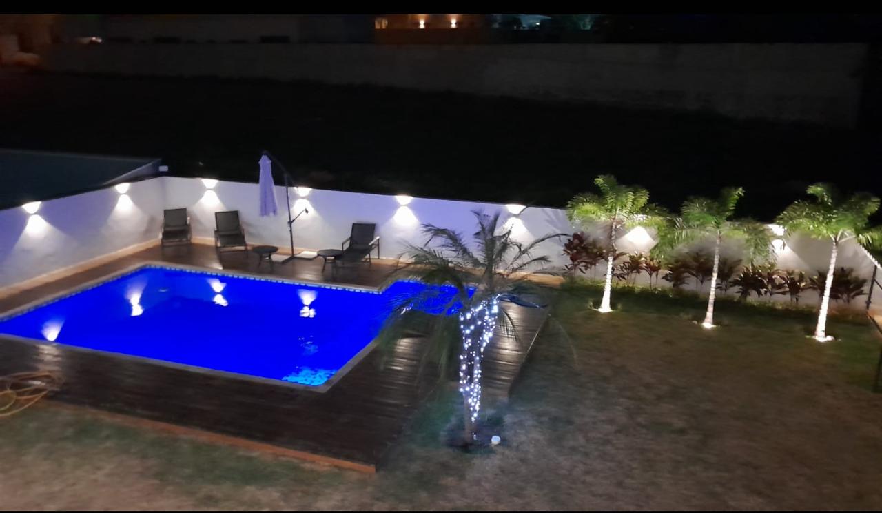 Piscina (noite)